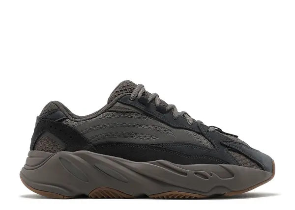 Yeezy Boost 700 Mauve